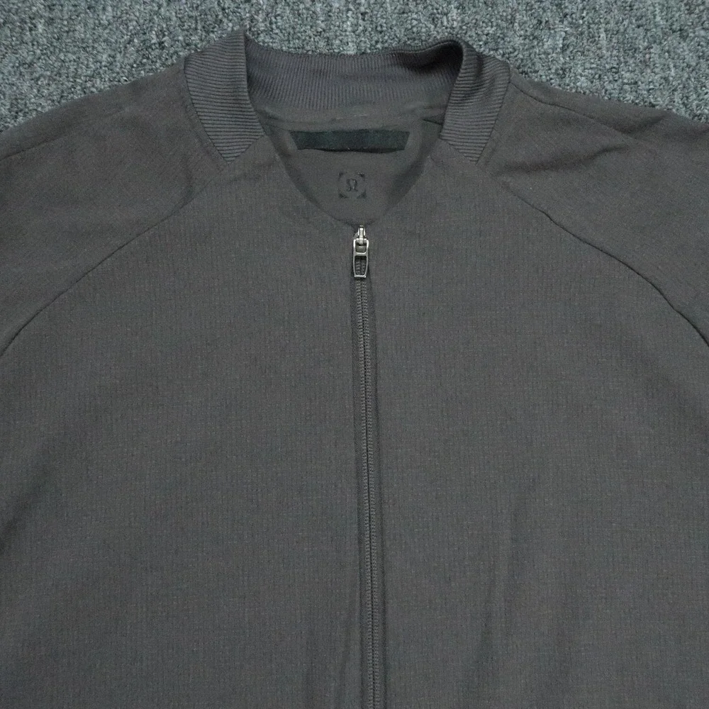 lululemon Jacket Mens Large Gray Airing Easy Bomber Full Zip Pockets Lightweight